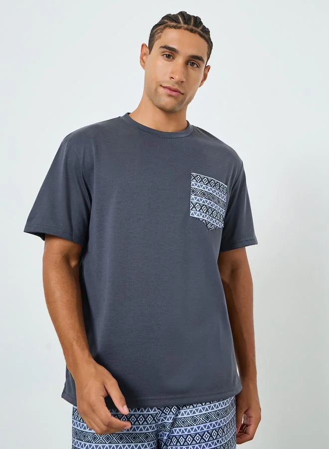 Styli Men Printed Pocket Short Sleeve T-Shirt and Pyjama Set